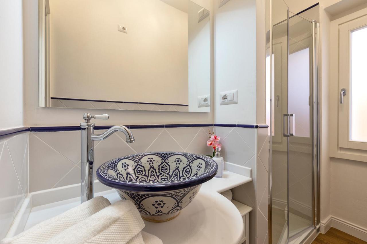 “Cielo E Mare”, Casetta Nel Cuore Del Borgo Antico / “Sky & Sea”, Charming In The Heart Of Old Village กัสเตลซาร์โด ภายนอก รูปภาพ