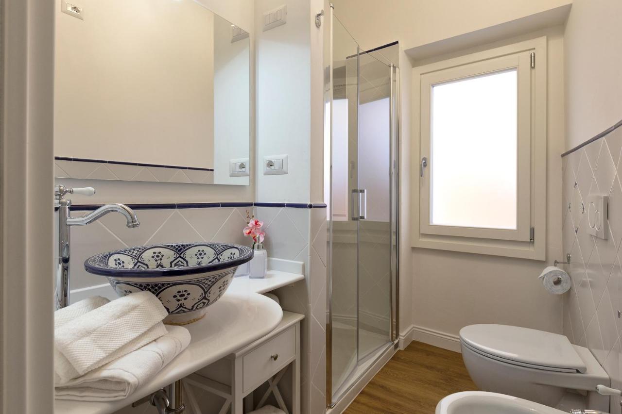“Cielo E Mare”, Casetta Nel Cuore Del Borgo Antico / “Sky & Sea”, Charming In The Heart Of Old Village กัสเตลซาร์โด ภายนอก รูปภาพ